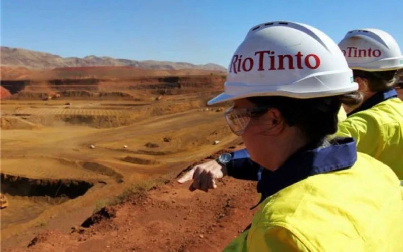 Монголия добилась пересмотра условий по Oyu Tolgoi
