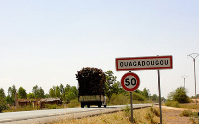 Дорога в Буркина-Фасо.