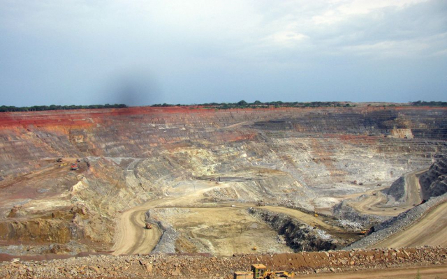 Лицензии Solwezi распространяются в радиусе 15 км от медного рудника Канзанши First Quantum Minerals 
