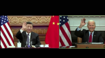 Президент США Джо Байден виртуально встречается с президентом Китая Си Цзиньпином