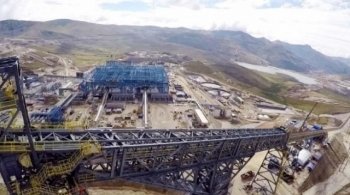 После достижения полного объема производства Лас-Бамбас станет одним из крупнейших в мире медных рудников