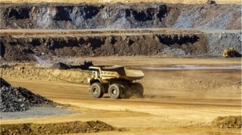 Более низкие объемы в первом полугодии побудили некоторых из них сократить цели на весь год.