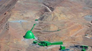 Медный рудник Казеронес на высоте от 4200 до 4600 м над уровнем моря