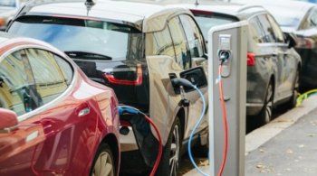 Бум электромобилей