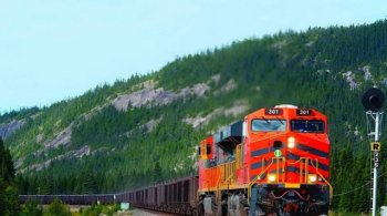 на руднике Мон-Райт в Квебеке