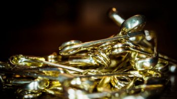 Золотые булавки