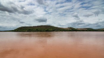 Вода реки Досе в Галилее, Минас-Жерайс, Бразилия