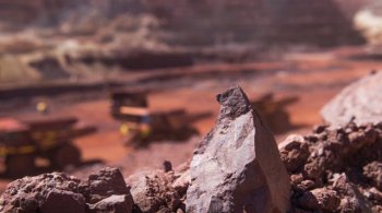 на железорудном руднике Коломела