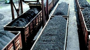 Фьючерсы на уголь упали более чем на 40% 