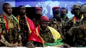 лидер переворота Мамади Думбуя